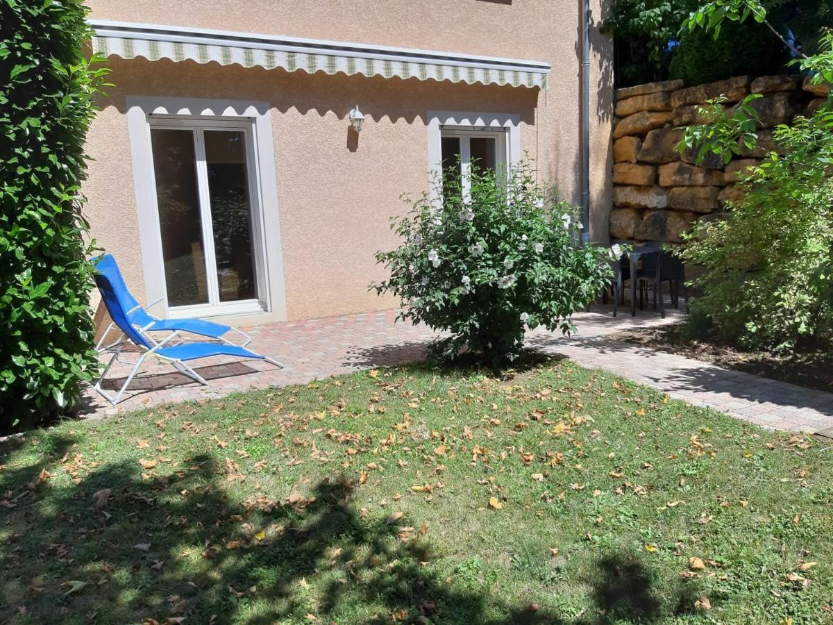 Appartement Dans Propriete Calme En Pleine Nature Charbonnières-les-Bains Εξωτερικό φωτογραφία